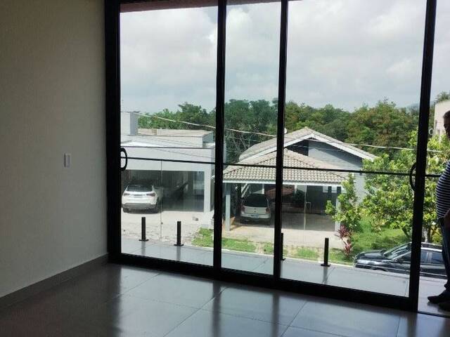 Casa para Venda em Atibaia - 4