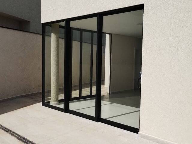 Casa para Venda em Atibaia - 2