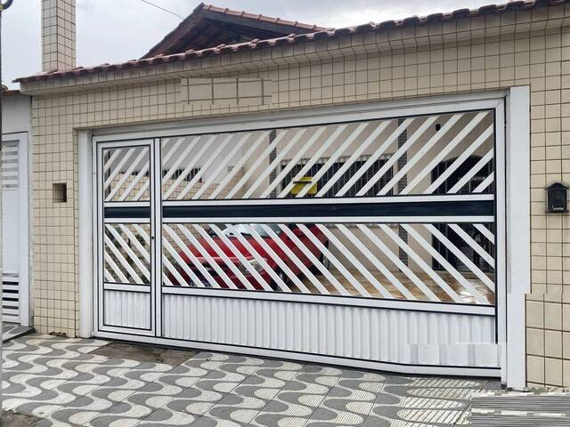 Casa para Venda em Praia Grande - 2