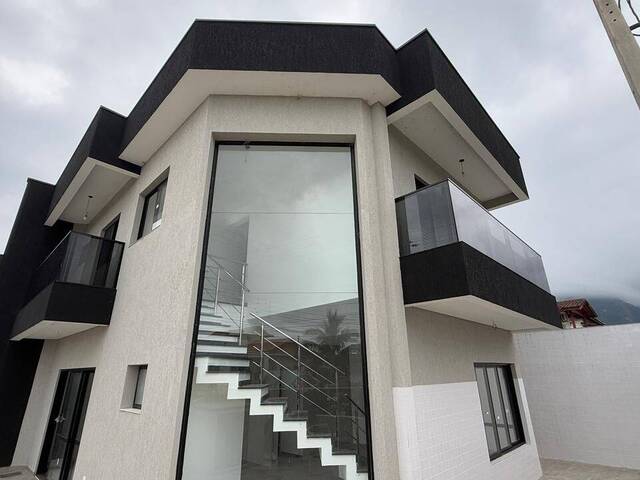 Sobrado para Venda em Bertioga - 5