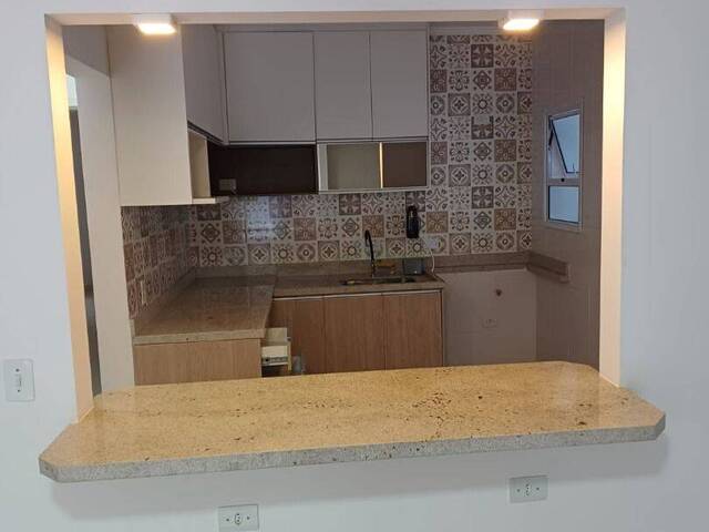 Apartamento para Venda em Caraguatatuba - 4