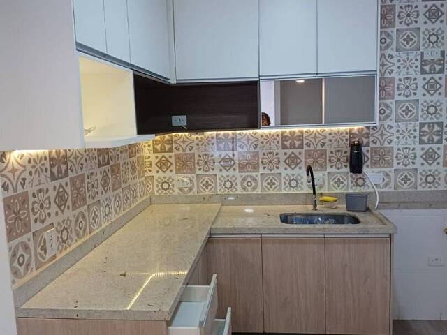 Apartamento para Venda em Caraguatatuba - 5