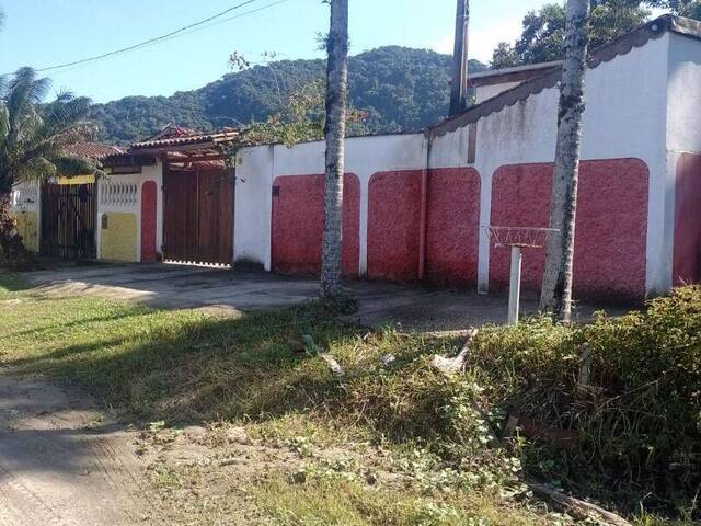 Casa para Venda em Ubatuba - 2
