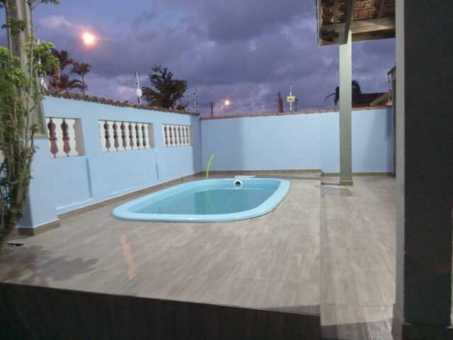 Casa para Venda em Peruíbe - 2