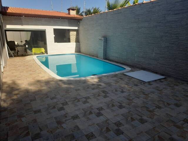 Venda em Jardim Luizamar - Itanhaém