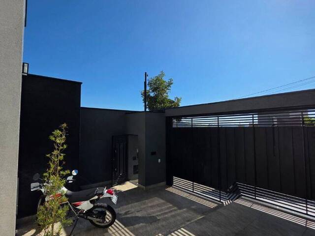 Casa para Venda em Bragança Paulista - 2