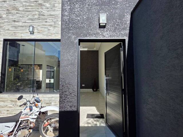 Casa para Venda em Bragança Paulista - 4