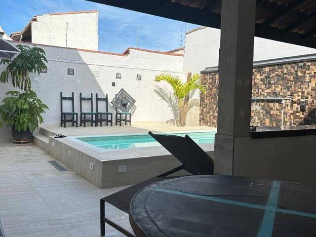 Sobrado para Venda em Peruíbe - 5