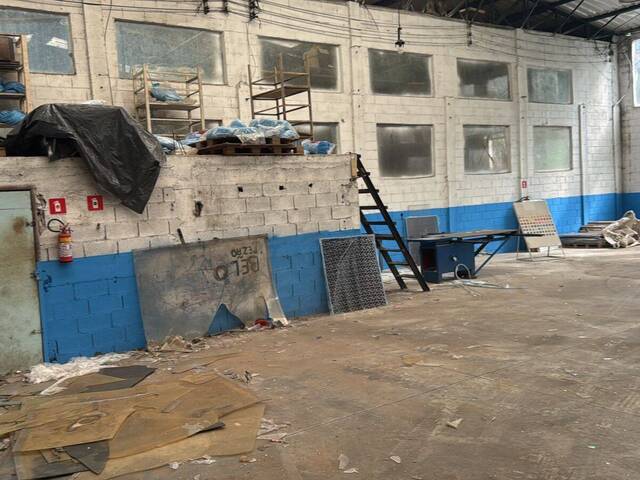 Galpão para Venda em Mogi das Cruzes - 4