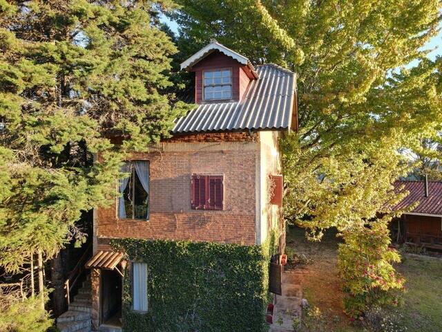 Casa para Venda em Campos do Jordão - 4