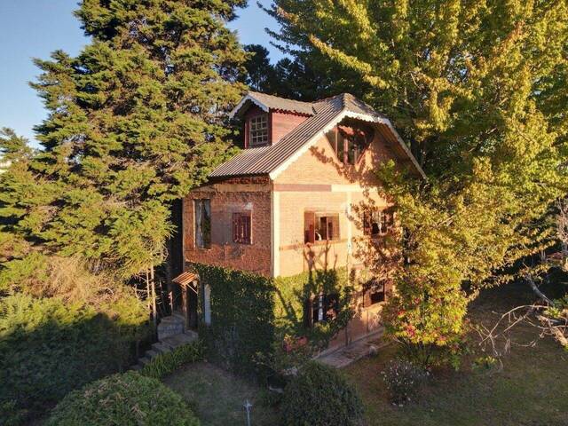 Casa para Venda em Campos do Jordão - 5