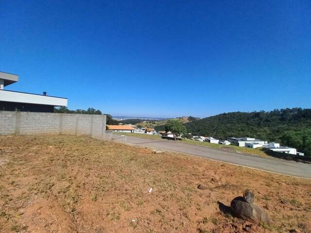 Terreno para Venda em Atibaia - 2