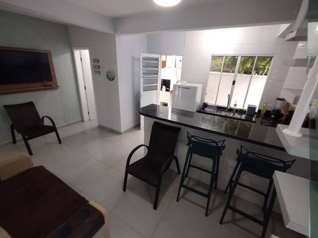 Sobrado para Venda em São Sebastião - 4