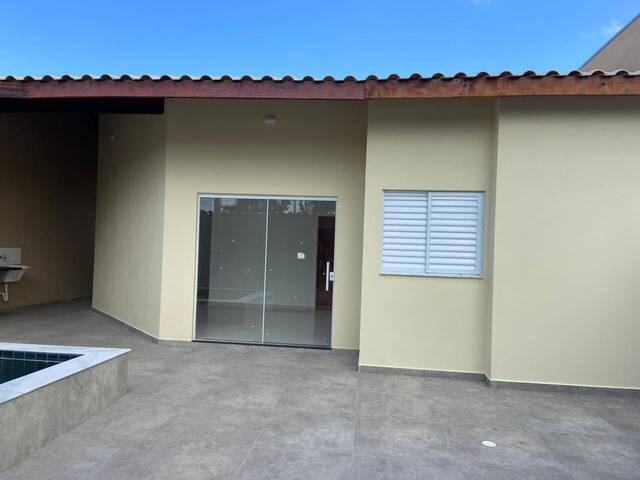 Casa para Venda em Itanhaém - 2