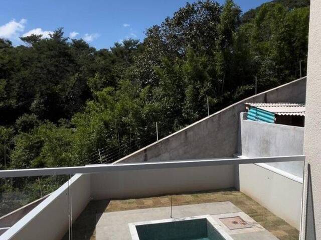 Sobrado para Venda em Atibaia - 2