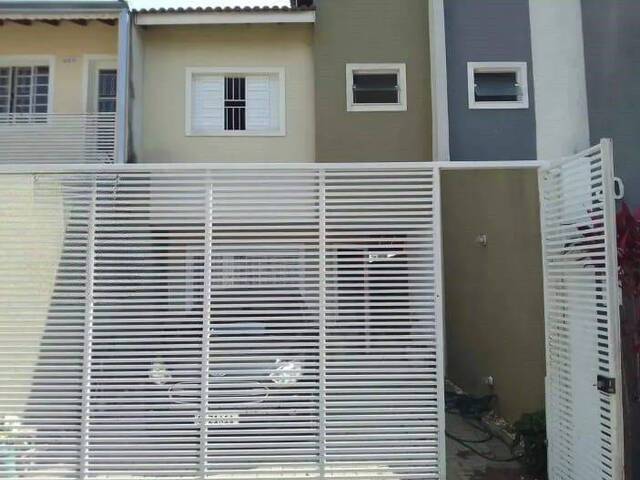 Venda em Jardim das Cerejeiras - Atibaia