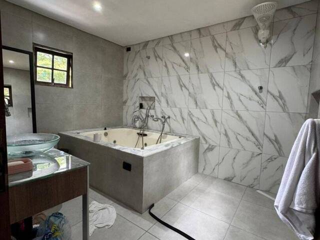 Casa para Venda em Ubatuba - 4