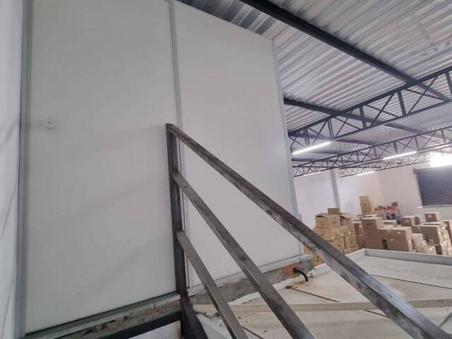 Galpão para Venda em Atibaia - 4