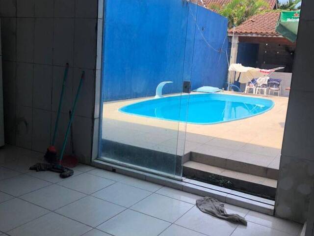 Casa para Venda em Ubatuba - 4