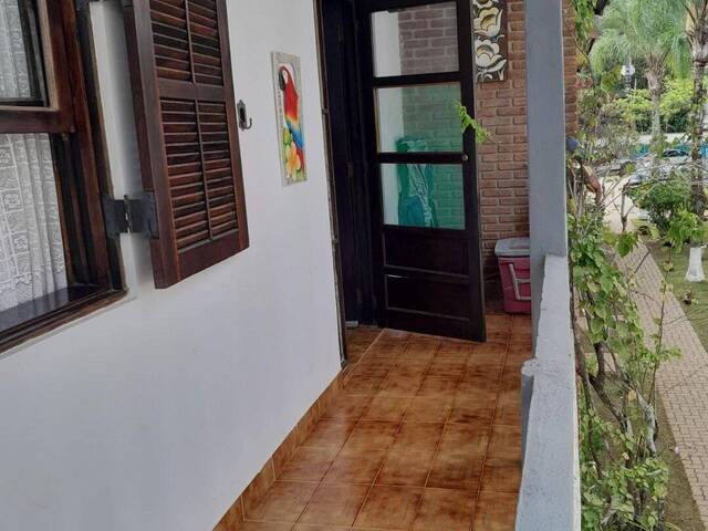 Apartamento para Venda em Ubatuba - 2