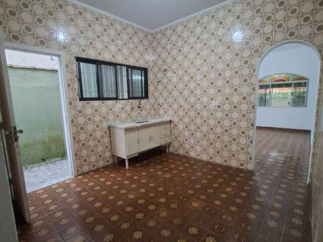 Casa para Venda em Praia Grande - 4