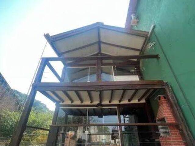 Sobrado para Venda em São Sebastião - 2