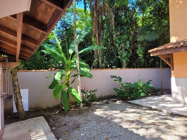 Sobrado para Venda em São Sebastião - 3