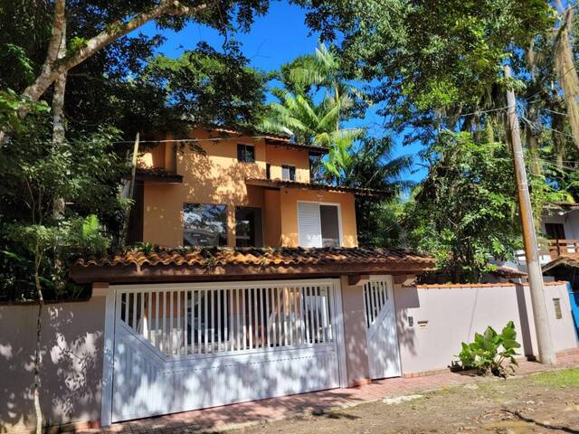 Sobrado para Venda em São Sebastião - 2