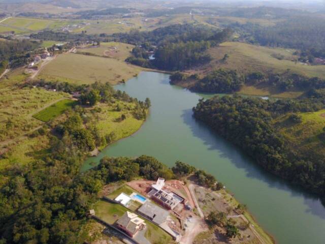 Terreno para Venda em Jacareí - 3