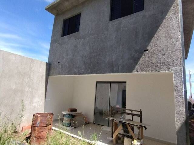 Sobrado para Venda em Mairiporã - 3