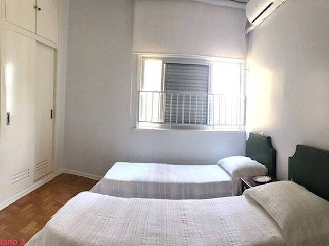 Apartamento para Venda em Guarujá - 3