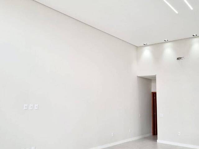 Casa para Venda em Indaiatuba - 3