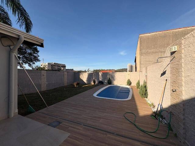 Venda em Atibaia Jardim - Atibaia