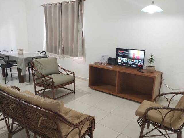 Sobrado para Venda em Bertioga - 2