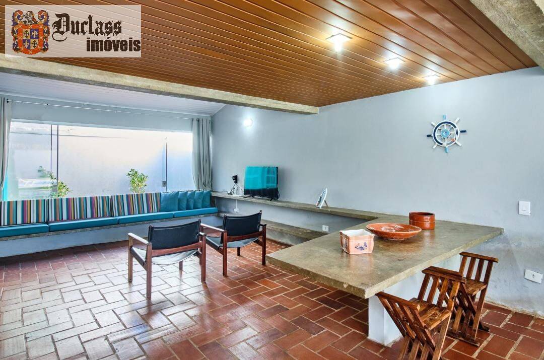 Casa, 3 quartos, 210 m² - Foto 13