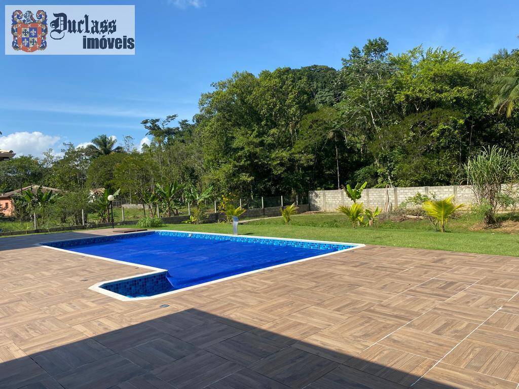 Chácara à venda com 4 quartos, 300m² - Foto 2