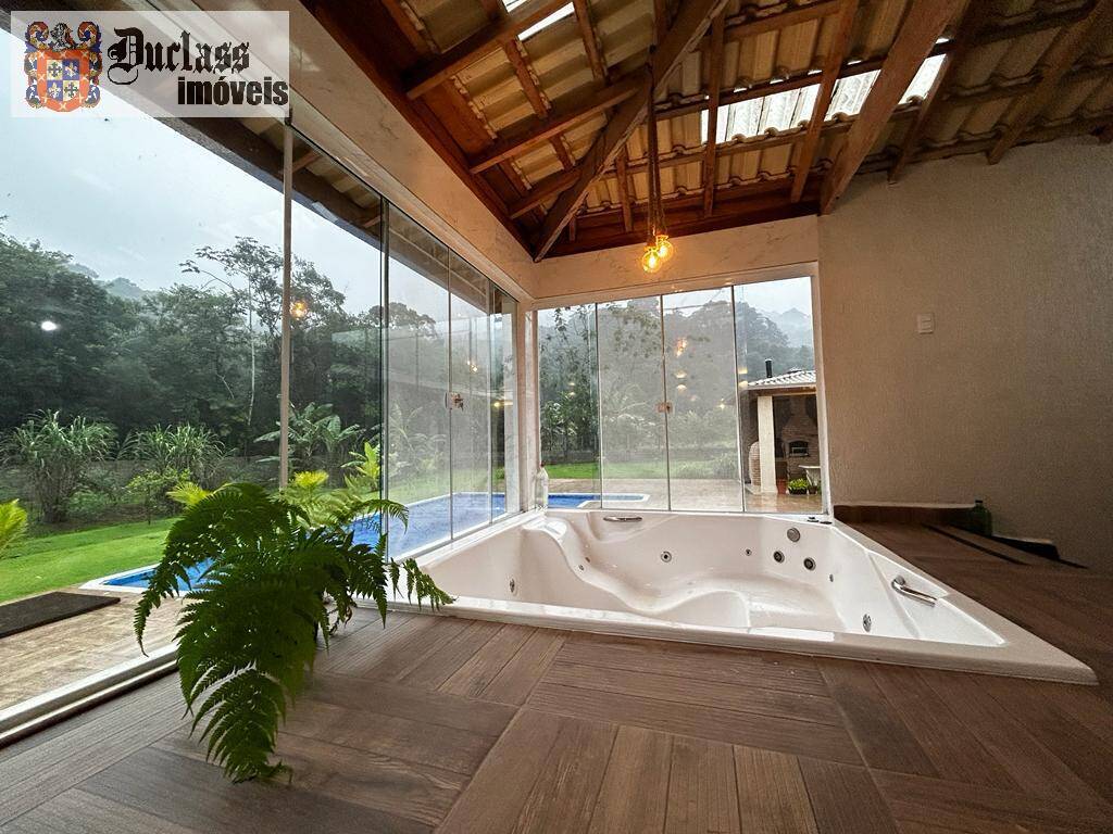 Chácara à venda com 4 quartos, 300m² - Foto 3