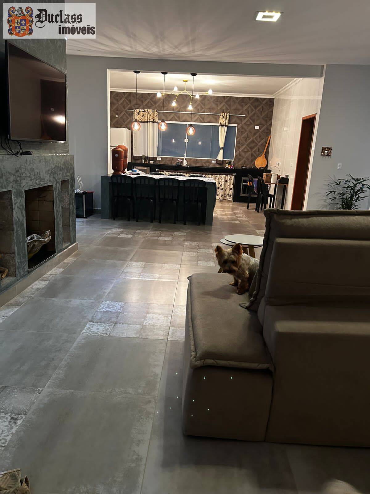 Chácara à venda com 4 quartos, 300m² - Foto 17