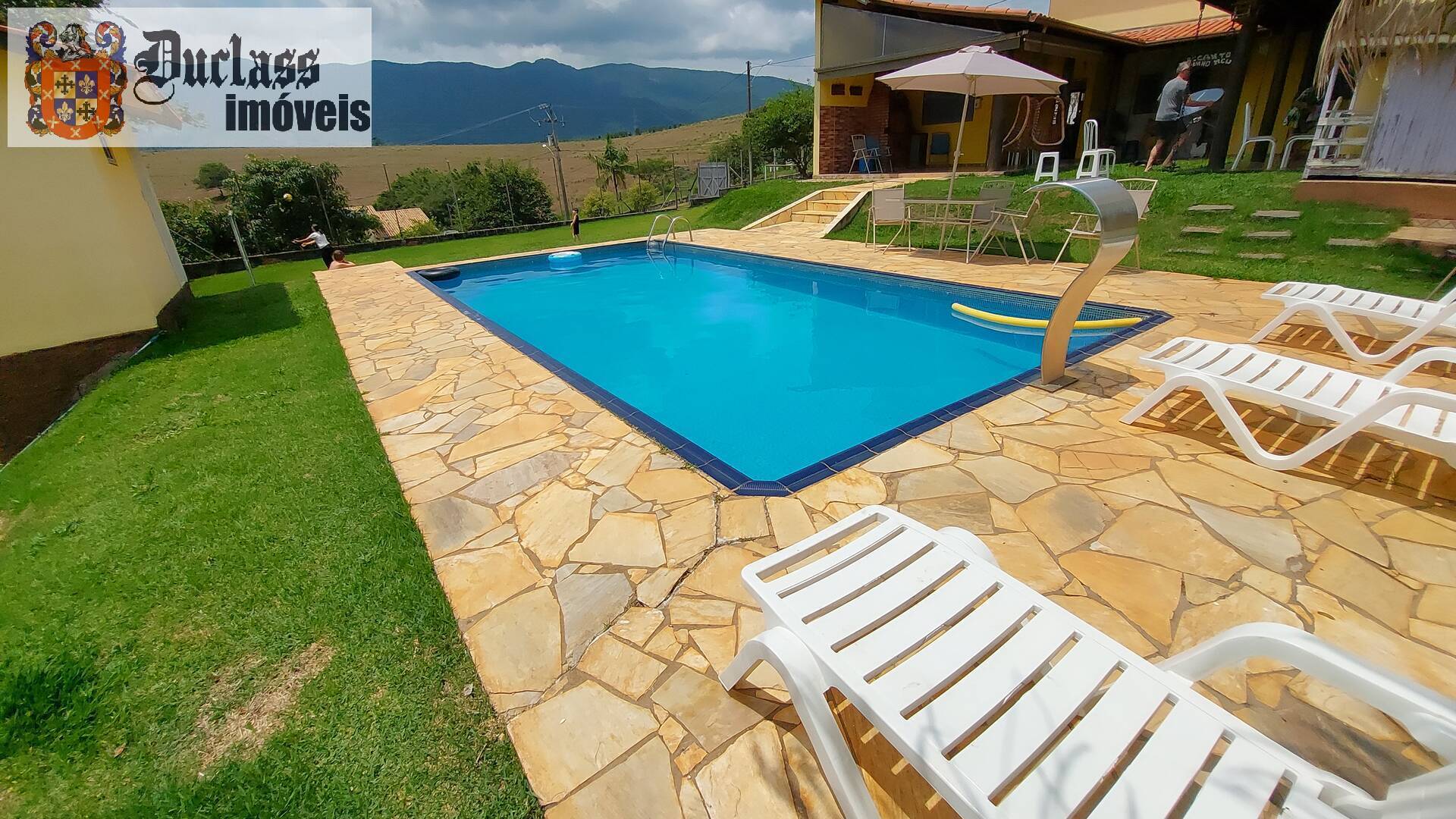 Chácara à venda com 4 quartos, 272m² - Foto 12