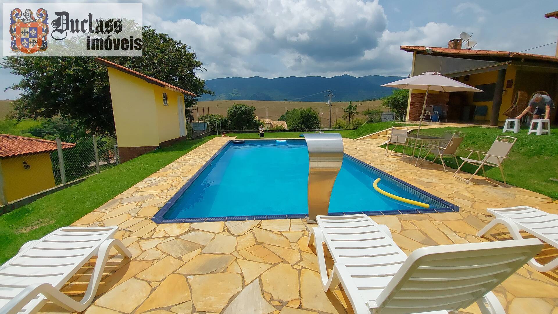 Chácara à venda com 4 quartos, 272m² - Foto 14