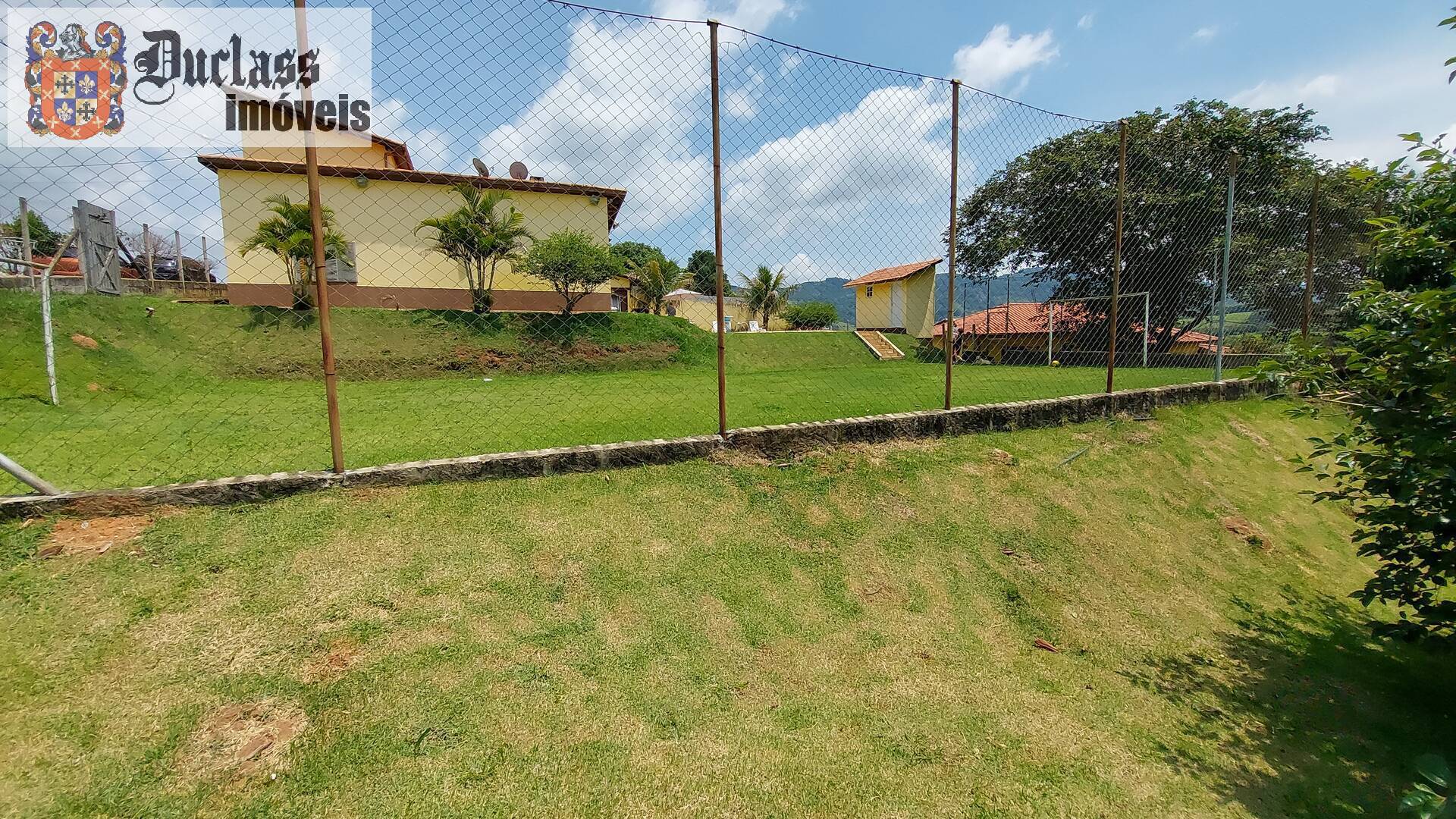 Chácara à venda com 4 quartos, 272m² - Foto 32