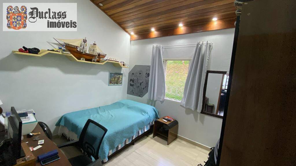 Chácara à venda com 4 quartos, 278m² - Foto 12