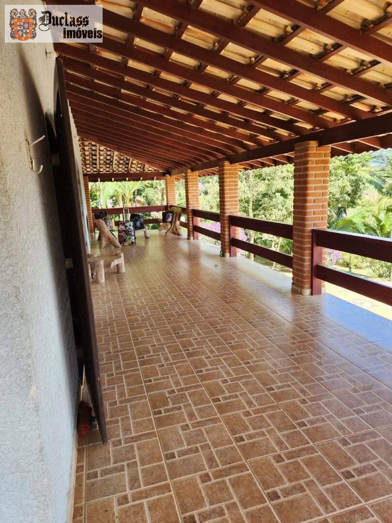 Chácara à venda com 3 quartos, 613m² - Foto 8