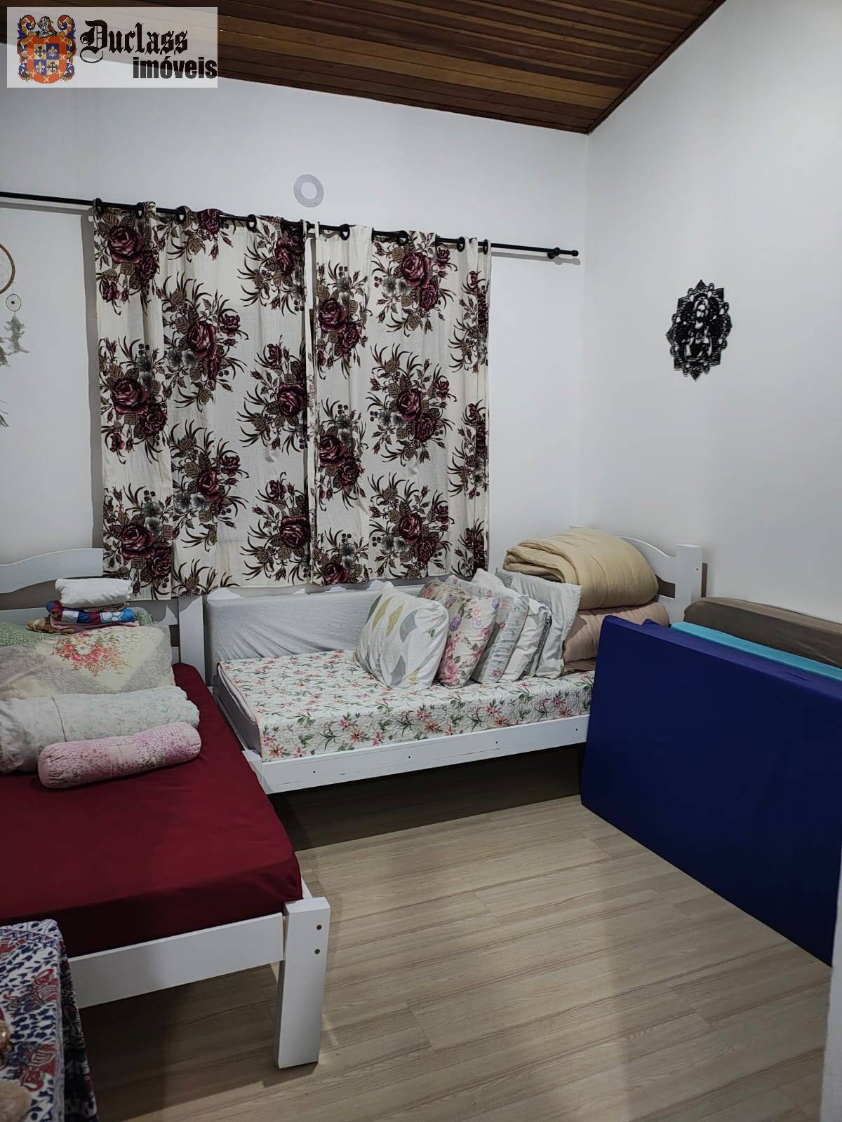 Chácara à venda com 3 quartos, 220m² - Foto 9