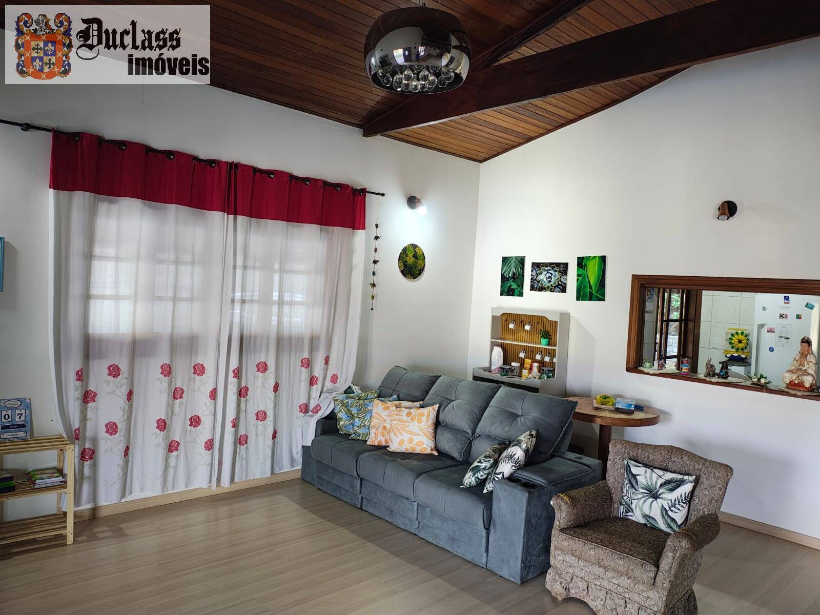Chácara à venda com 3 quartos, 220m² - Foto 24