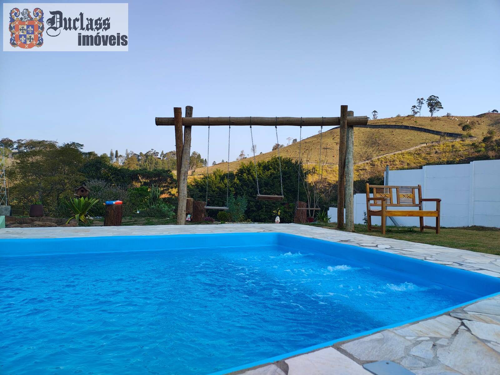 Chácara à venda com 3 quartos, 220m² - Foto 30