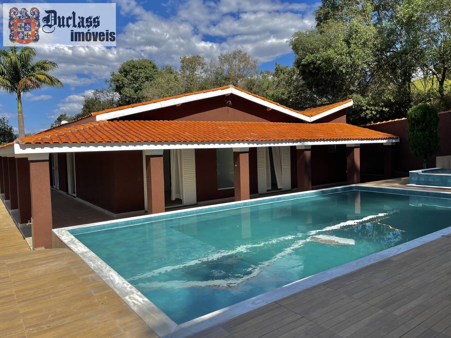 Chácara à venda com 3 quartos, 480m² - Foto 1