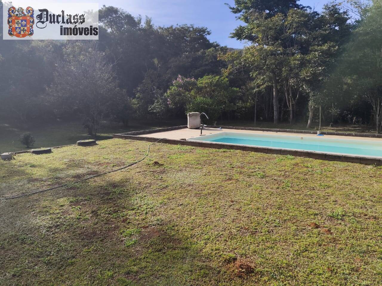 Chácara à venda com 3 quartos, 150m² - Foto 3