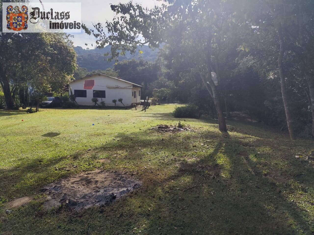 Chácara à venda com 3 quartos, 150m² - Foto 24