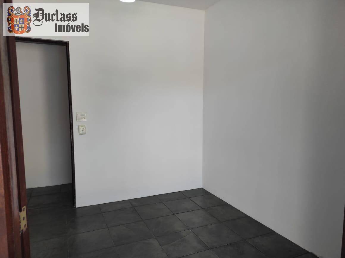 Chácara à venda com 4 quartos, 371m² - Foto 11